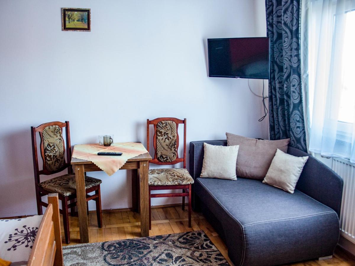 Zajazd Zacisze Rymanów-Zdrój Exterior foto